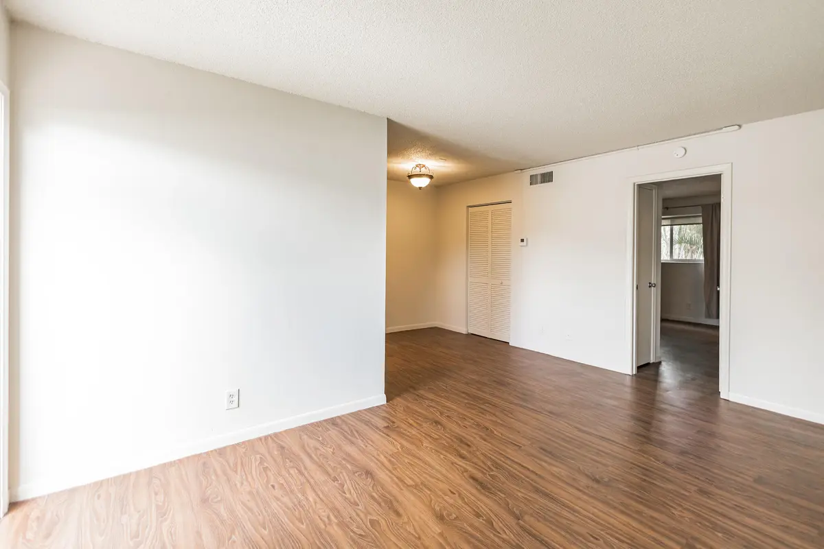3 room view at 2202 SE 3rd Street 2, Boynton Beach