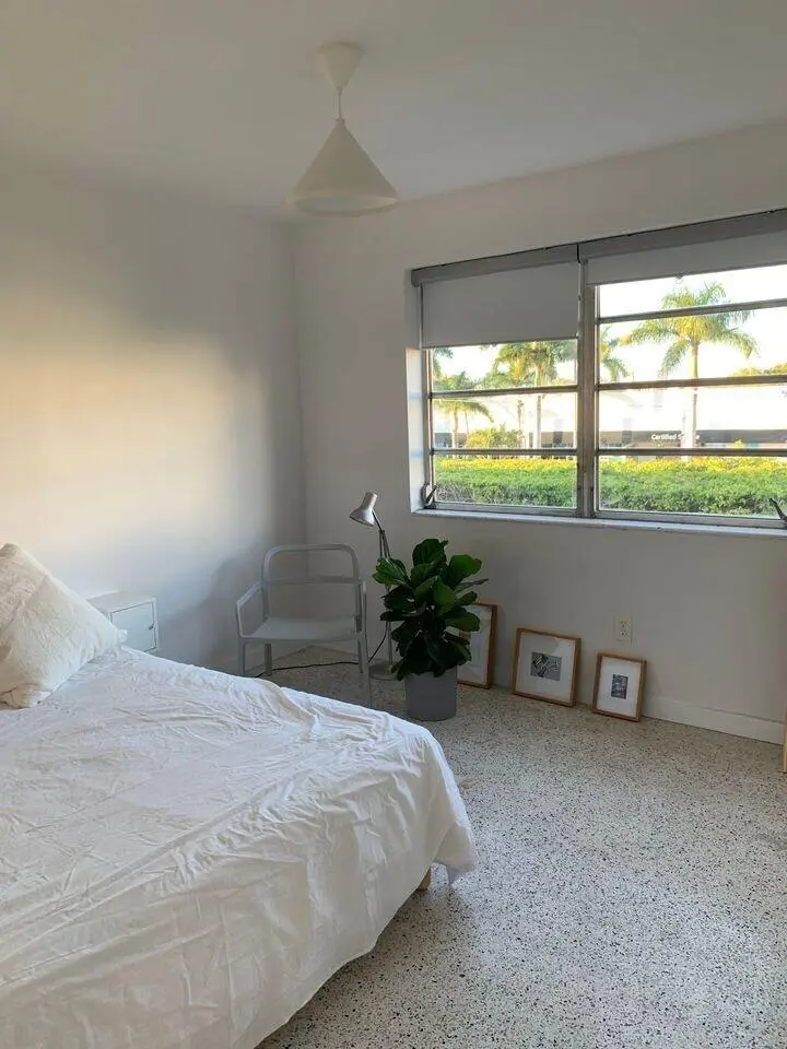 649 SW 9 Street 301, Miami, FL – photo 2