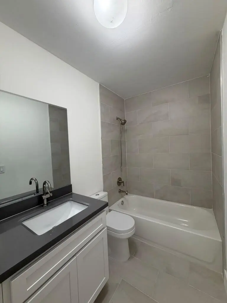 6480 NW 191ST, Hialeah, FL – photo 3
