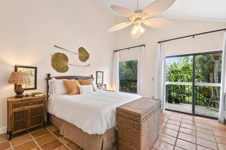 Bedroom at 11863 Wimbledon Circle 507, Wellington