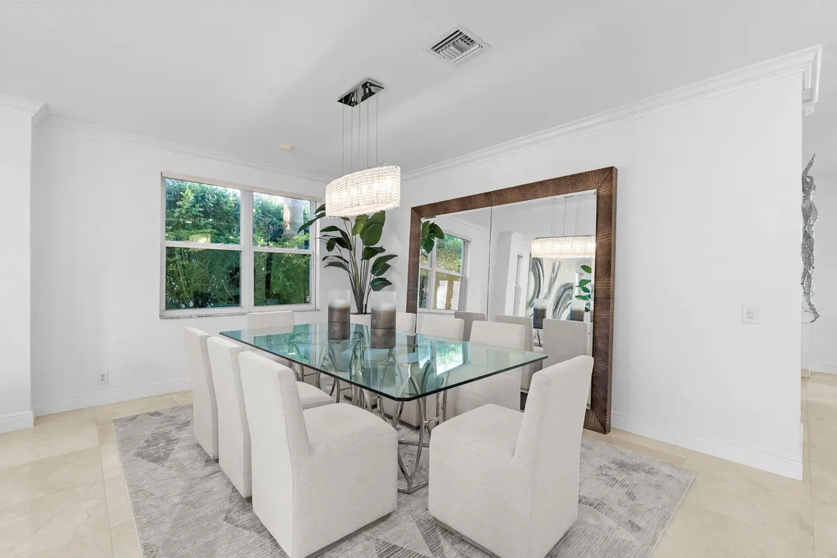 12-web-or-mls-A7400731 at 1879 HIDDEN TRAIL Lane, Weston