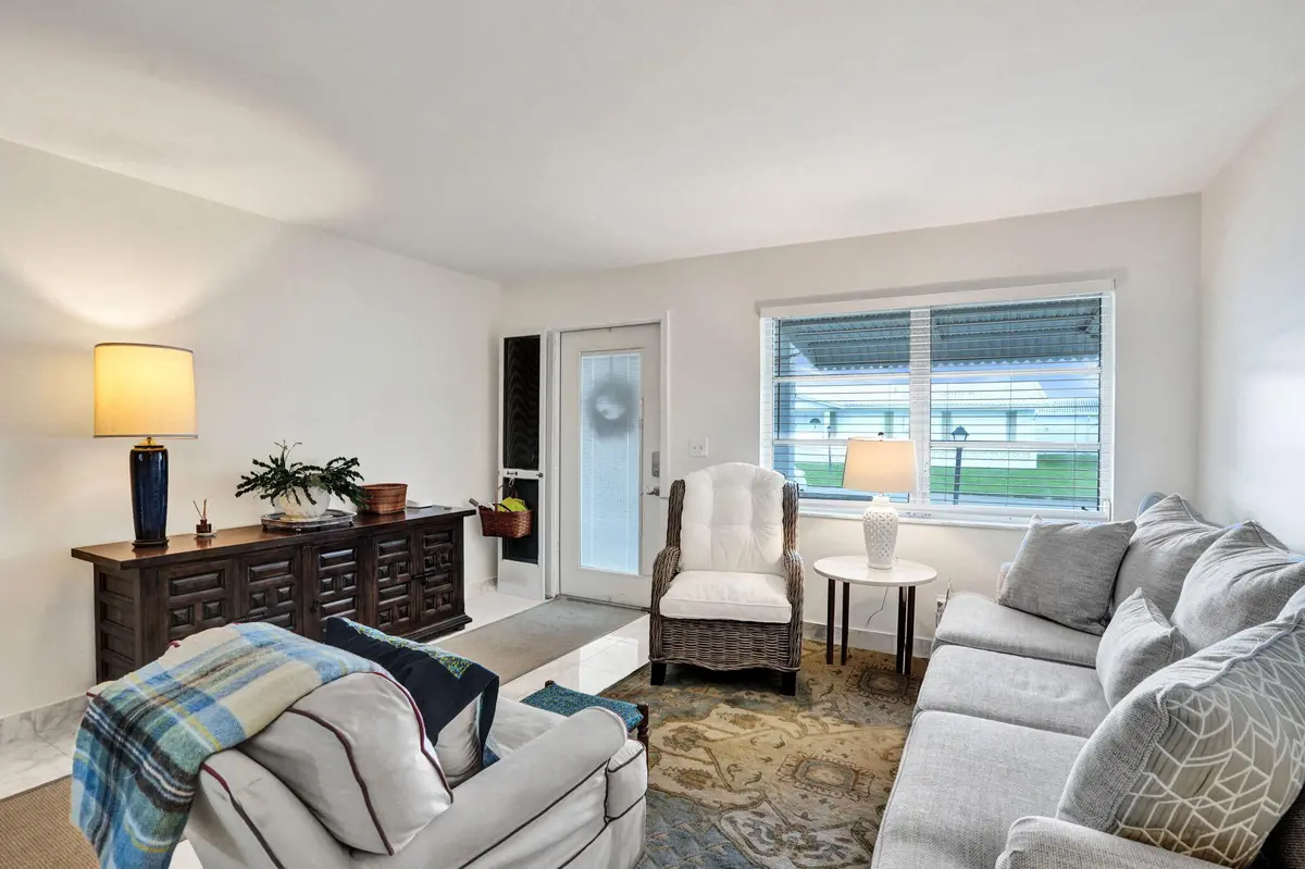 10-web-or-mls-DSC09724 at 2012 SW 18TH Drive, Boynton Beach