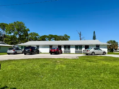 6602 MIRAMAR Avenue, Fort Pierce – Triplex for sale