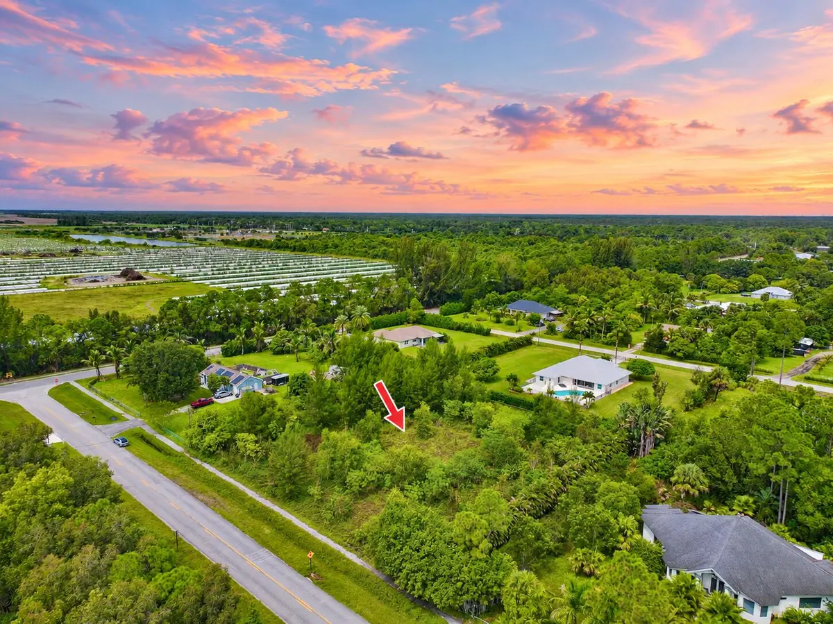 exec-2abc7a9d-308d-4641-81d6-0aab1fa813d at 17937 Valencia Boulevard, Loxahatchee