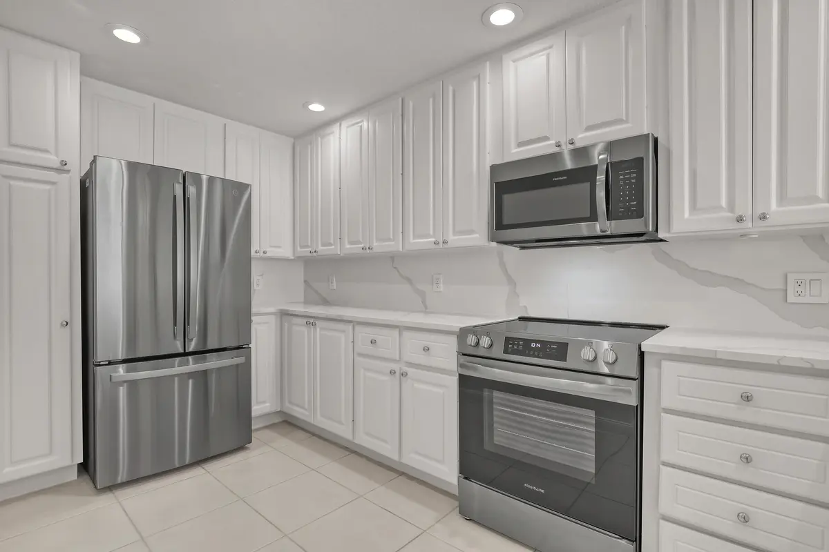 Kitchen at 115 Soriano Drive, Jupiter