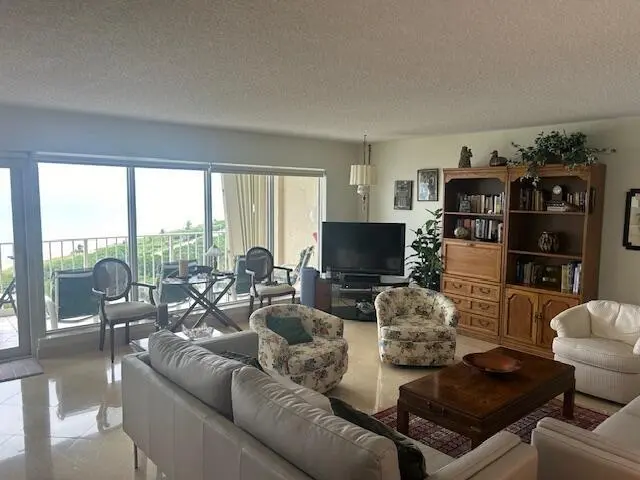 1606 5 at 4001 N OCEAN Boulevard 1606, Boca Raton