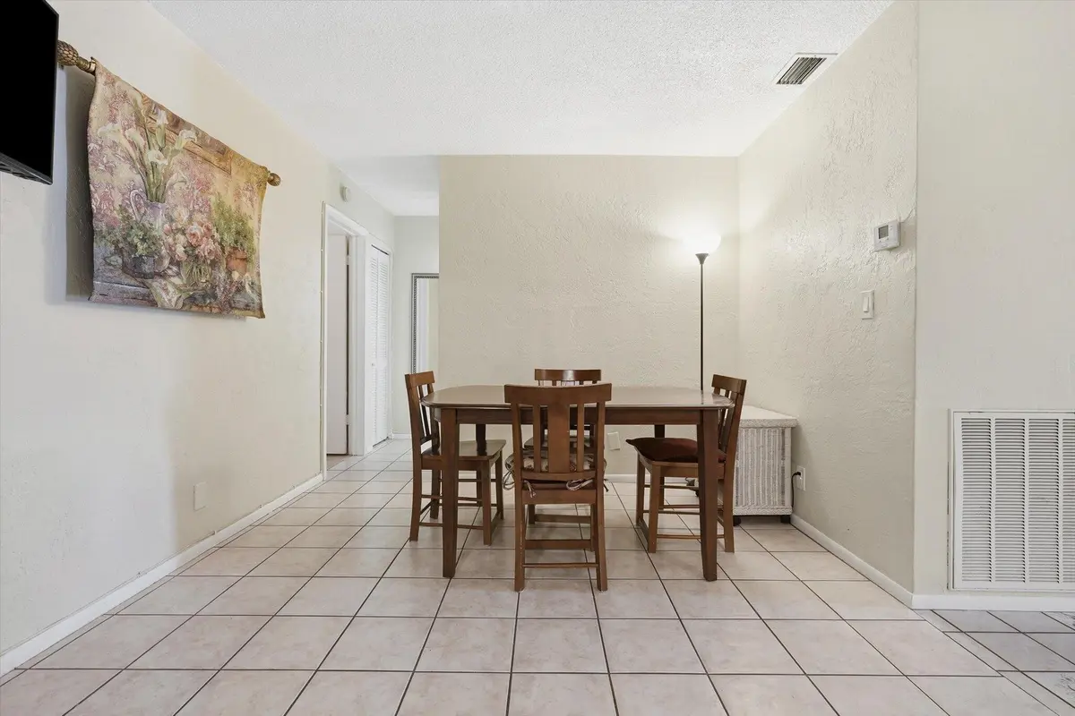 13-7510 Nw 71st Ave_013 at 7510 NW 71st Avenue, Tamarac
