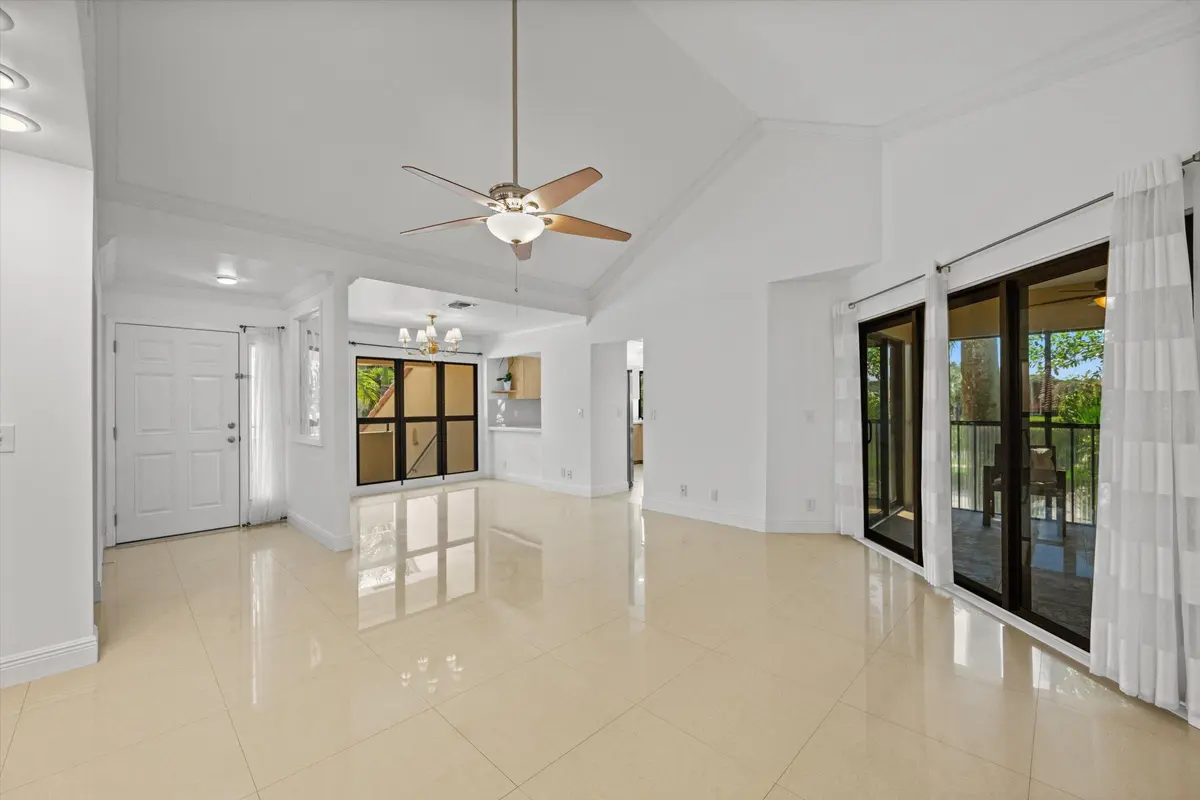 09-DSC_8256 at 116 WATERVIEW Drive 1160, Palm Beach Gardens