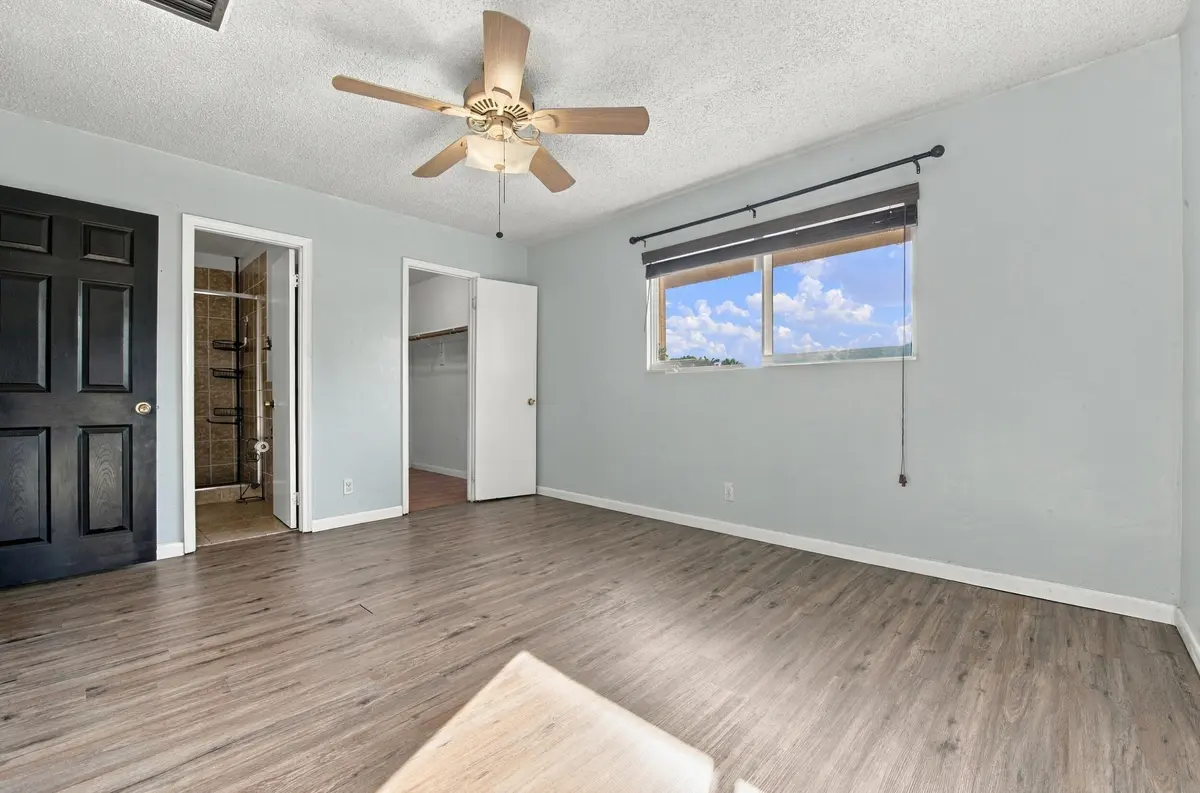 32__dsc4551 at 22334 SW 103RD Court, Cutler Bay