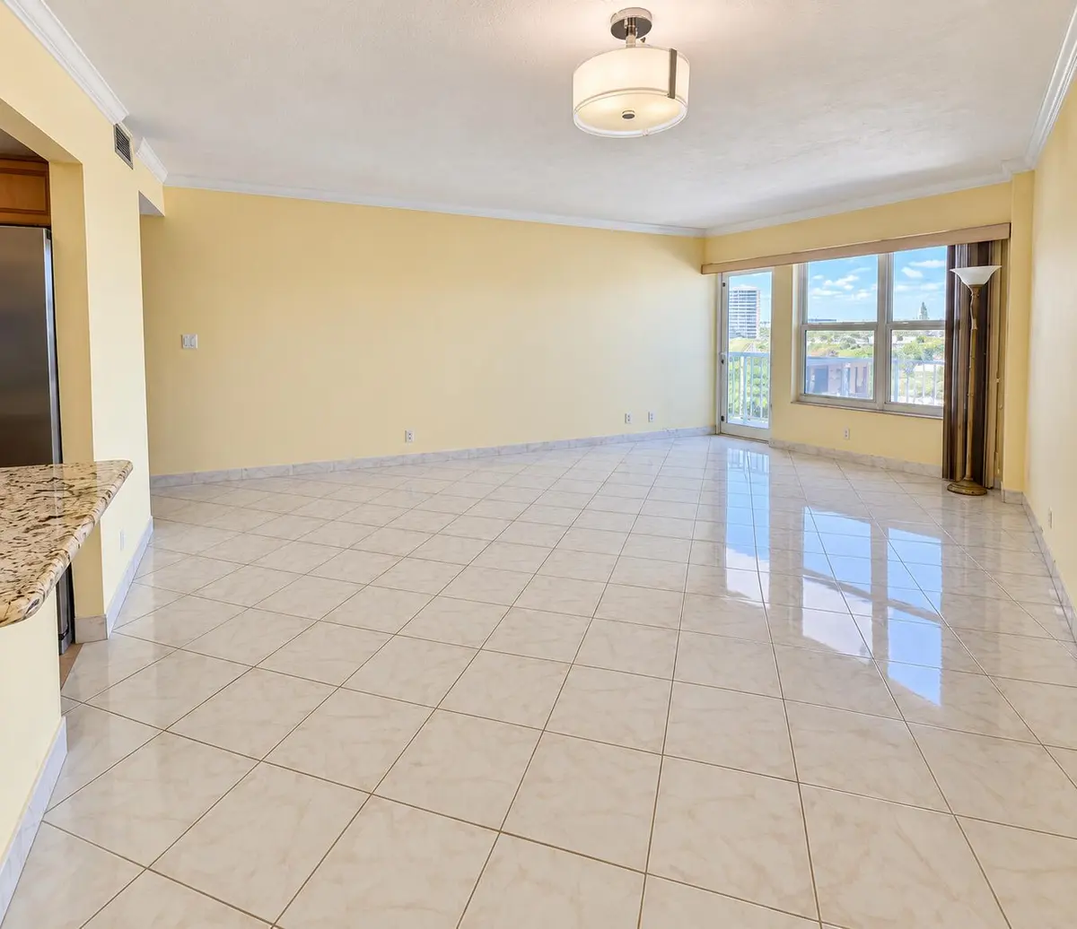 Living and Dinning area at 3700 GALT OCEAN Drive 712, Fort Lauderdale