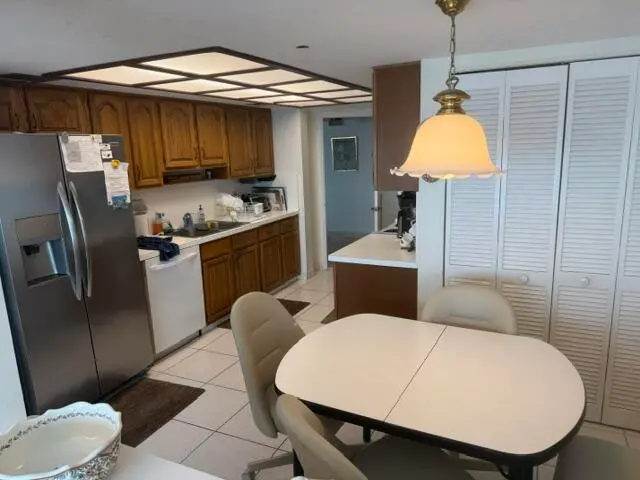 1606 kitchen 2 at 4001 N OCEAN Boulevard 1606, Boca Raton