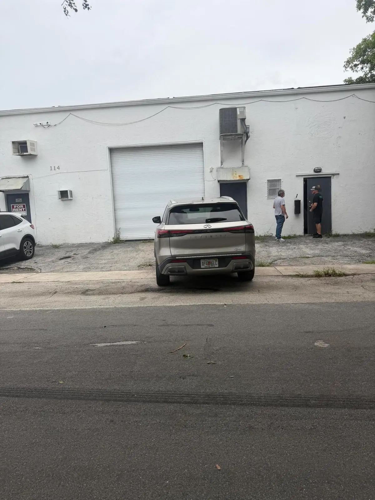 IMG_2505 at 114 SW 2ND Avenue, Dania Beach