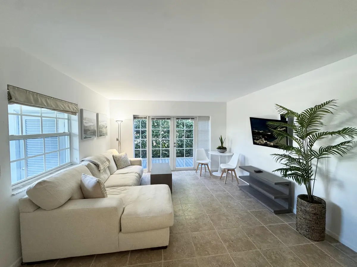 Living Room at 234 Oleander Avenue 1, Palm Beach