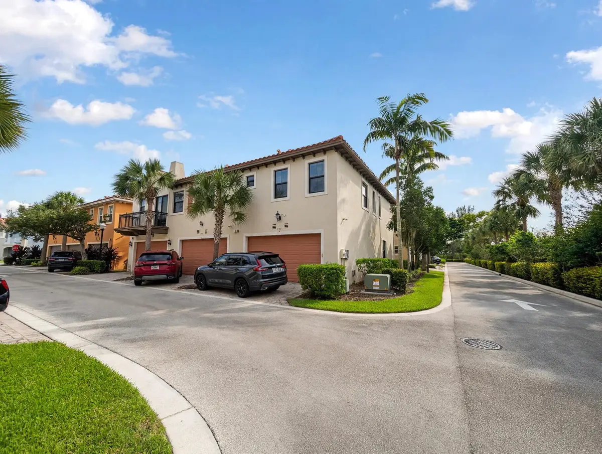 media-generation-exterior-street-mls-0-e at 3351 NW 126th Avenue, Sunrise