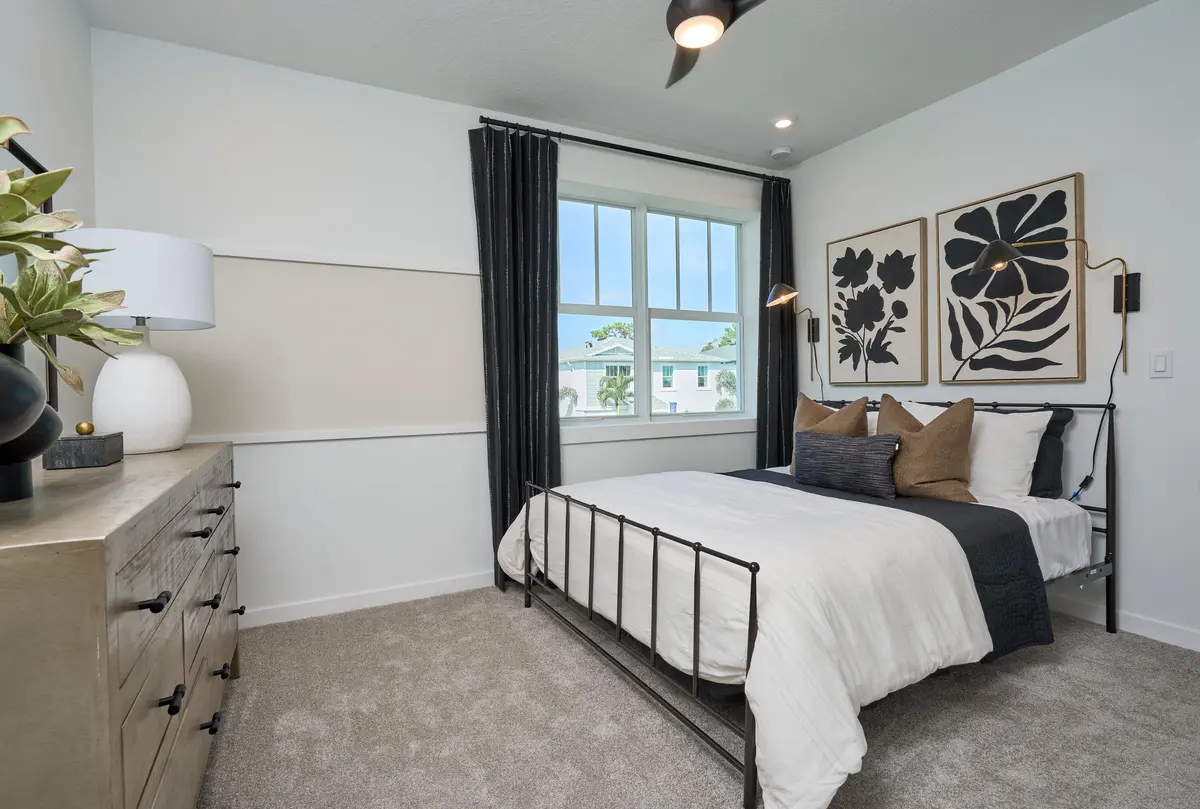 Laurel Bed 4 at 7107 BRENNER Avenue, Lake Worth