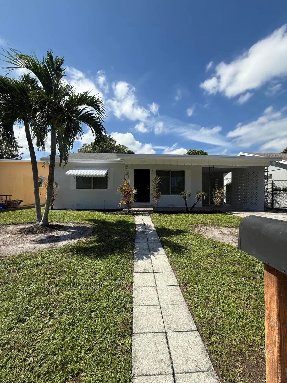 IMG_4589 at 817 S B Street, Lake Worth Beach