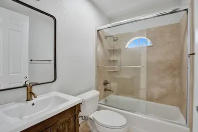 827 SE 2ND Court, Fort Lauderdale – Single Family Residence for rent