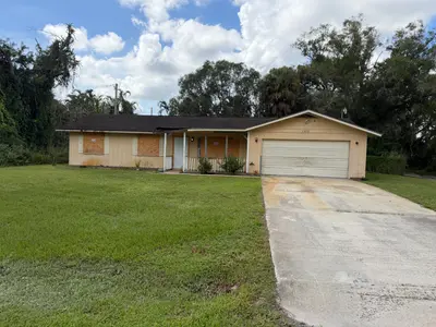 1305 26th Avenue, Vero Beach – Single Family Residence for sale