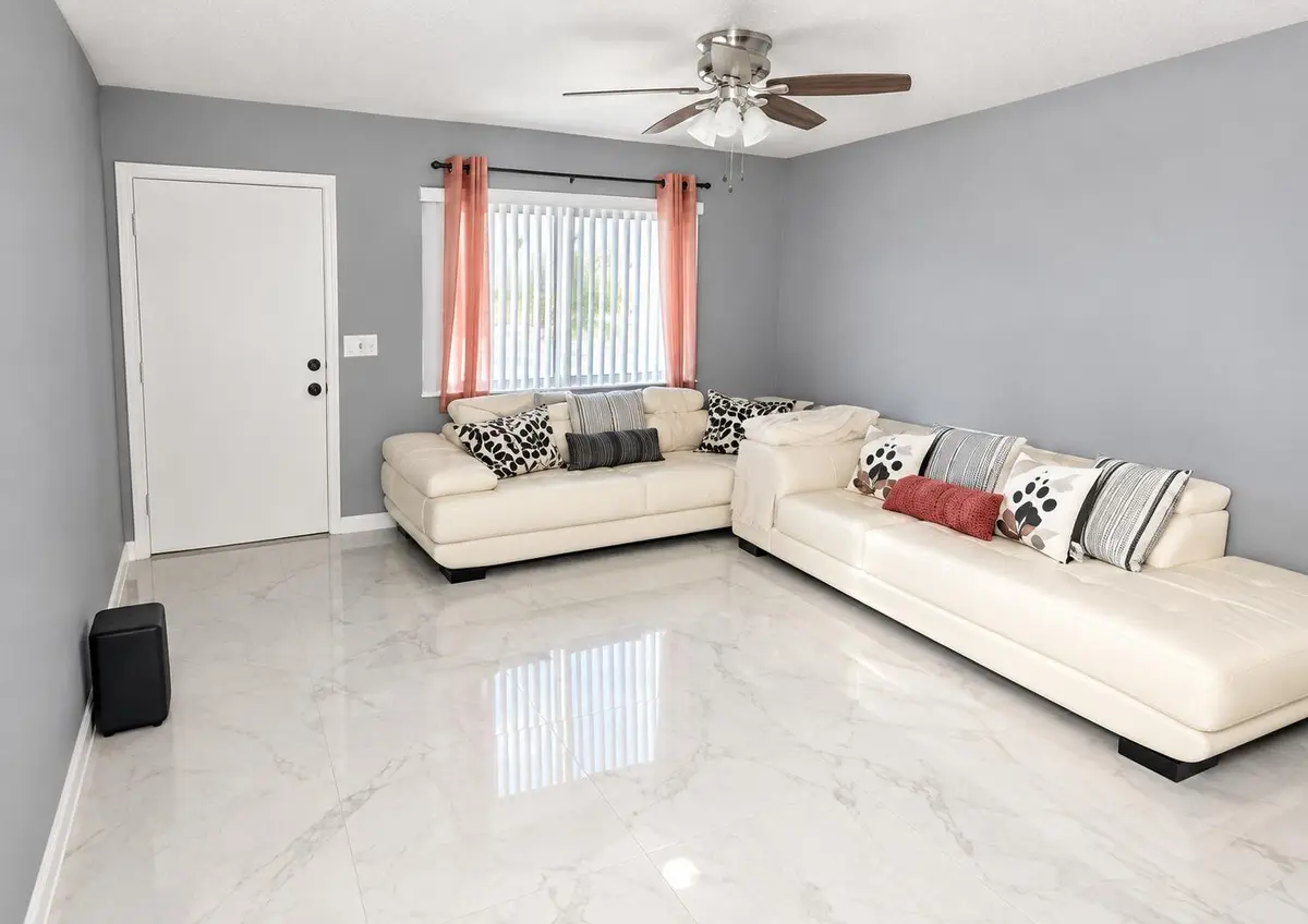 534 NW Billiar Avenue, Port St. Lucie, FL – photo 5