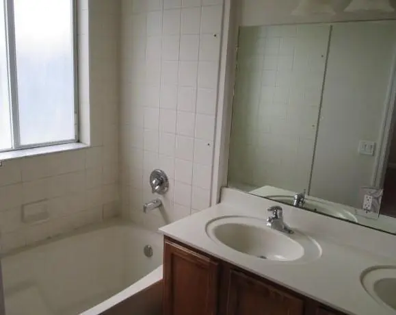 20200421192954646575000000-o at 3041 Laurel Ridge Circle, Riviera Beach