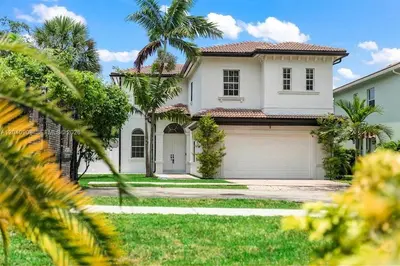 3040 SW 44TH Court, Dania Beach – Single Family Residence for sale