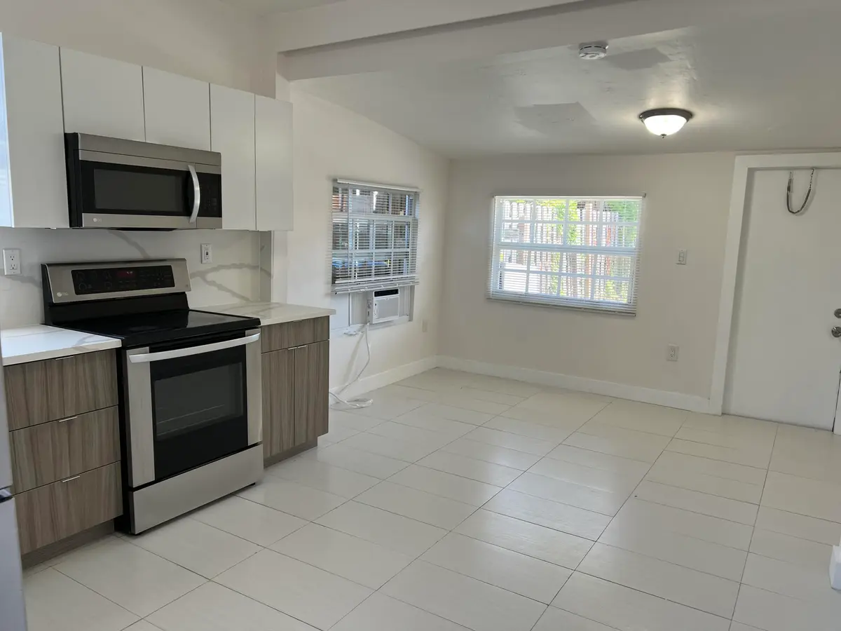 photo at 311 S J Street 3 Back House, Lake Worth Beach