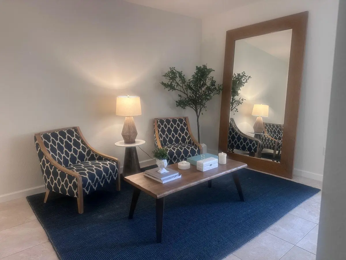4c0f39c1-7737-40d7-8de8-ffee6dd73bc1-cop at 12190 VILLAGE Place, Davie