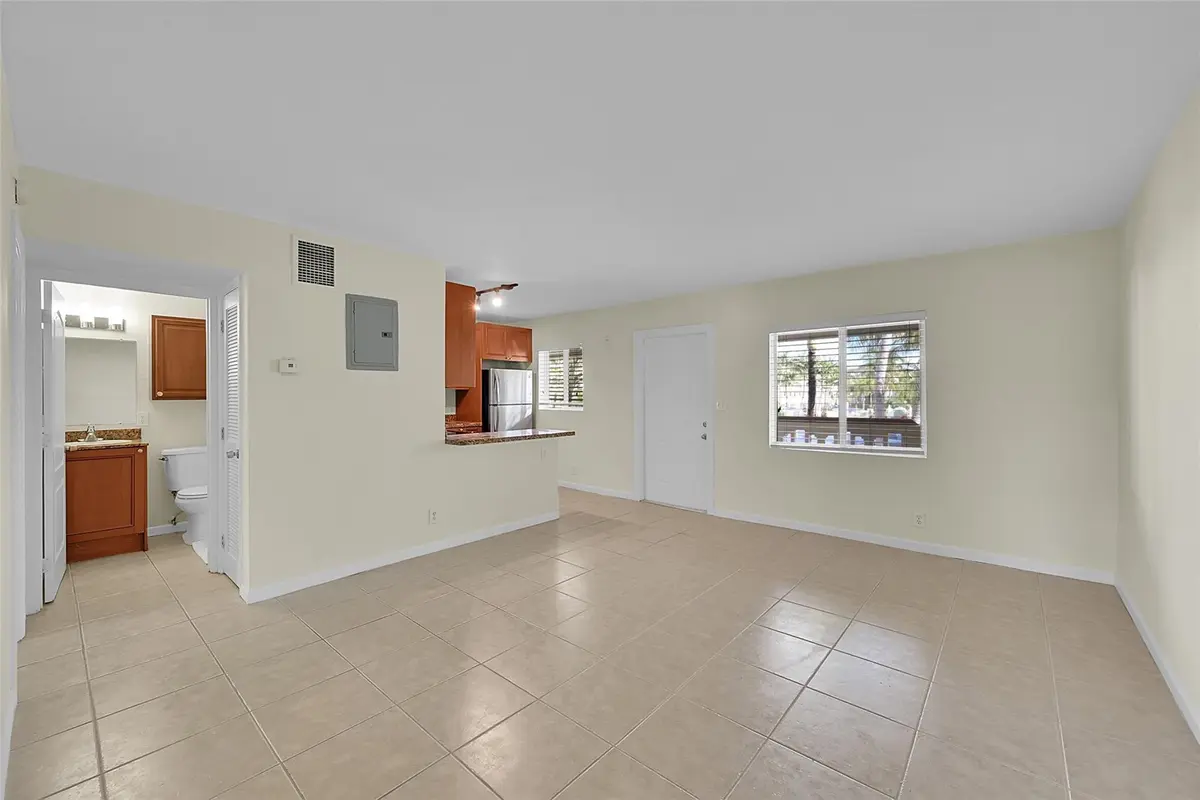 Living Room at 2655 NE 8th Avenue Apt 210, Wilton Manors