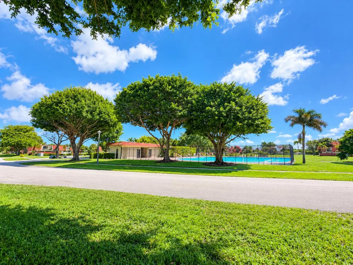312A765B-32D9-43B5-B62A-D1F3B9750B4C at 3838 Victoria Drive, West Palm Beach