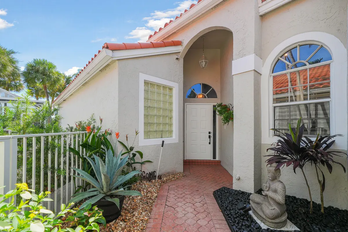 Pretty Pavered Entry at 17316 Antigua Point Way, Boca Raton