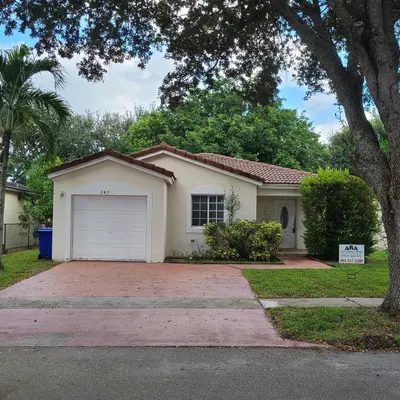 2471 SW 102nd Avenue, Miramar – Single Family Residence for sale