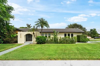 2013 ARDLEY Road, North Palm Beach – Single Family Residence for sale