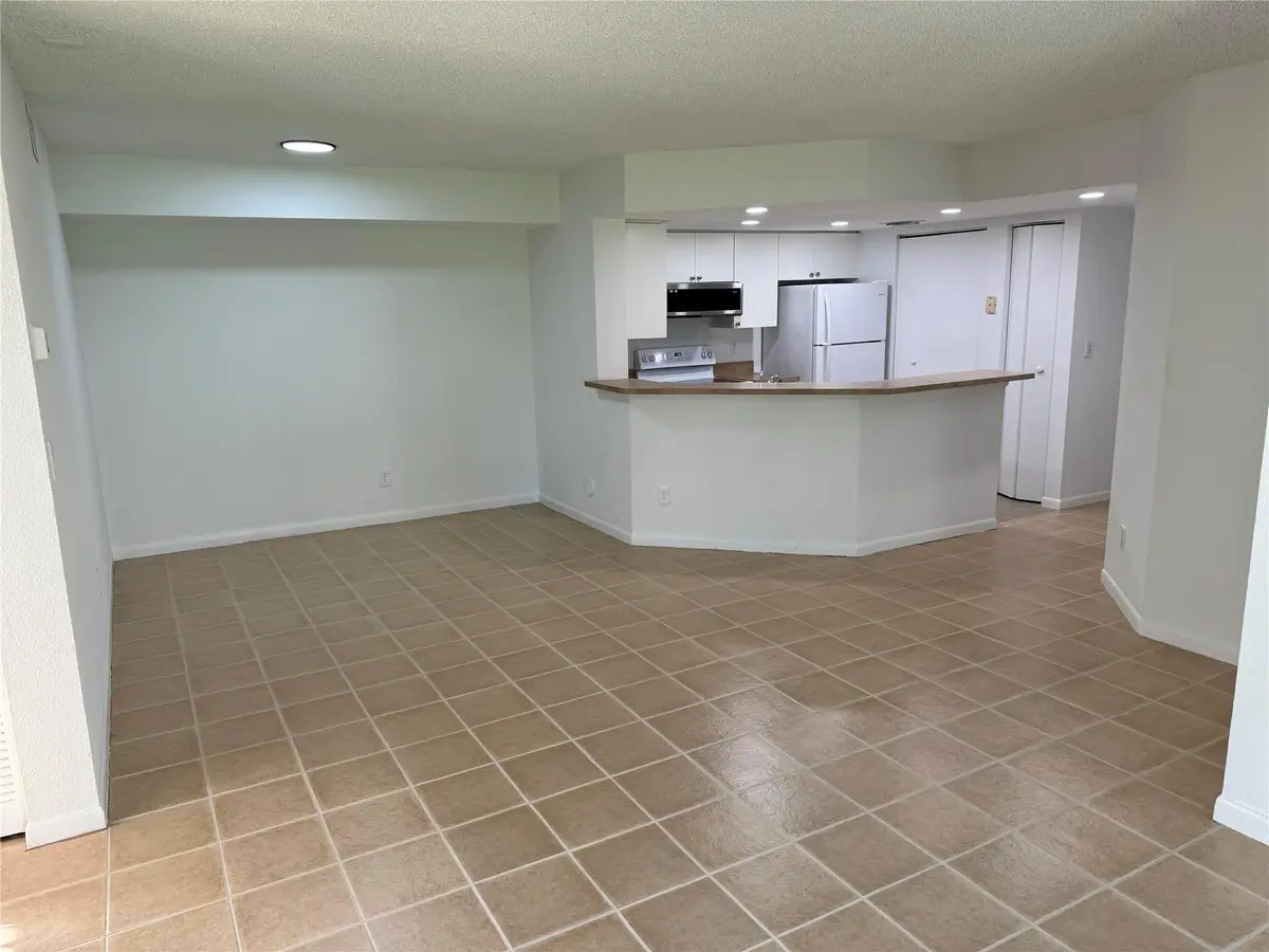 Photo 6 at 9222 W ATLANTIC Boulevard 1314, Coral Springs
