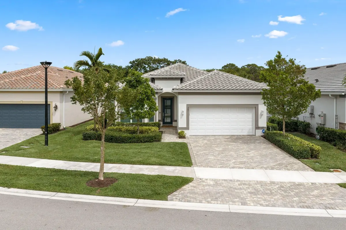 Front of Structure at 205 GEILLIS Path, Delray Beach