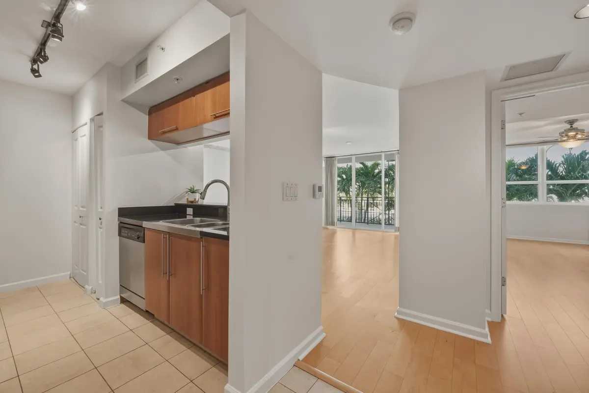 Condo Entry at 600 W Las Olas Boulevard 806S, Fort Lauderdale