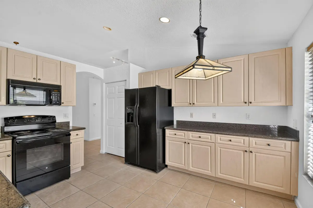 KITCHEN at 13063 Misty Gilbralter Way, Delray Beach