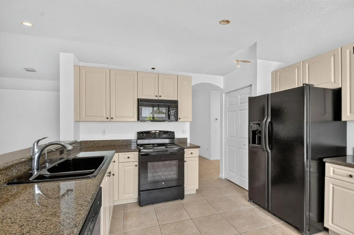 KITCHEN at 13063 Misty Gilbralter Way, Delray Beach