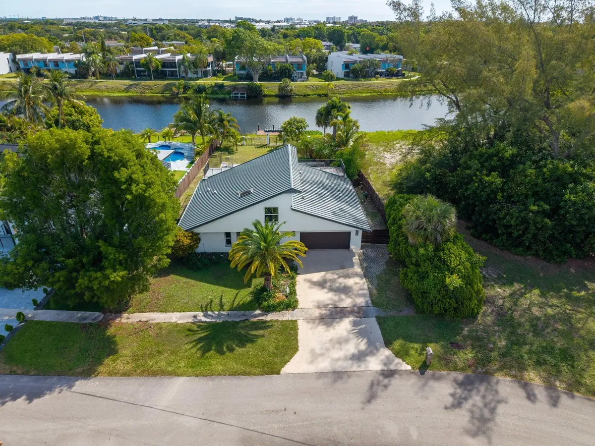 FL0582 44lVdbSG7JM0i8bkTX6b at 33 OREGON Lane, Boca Raton