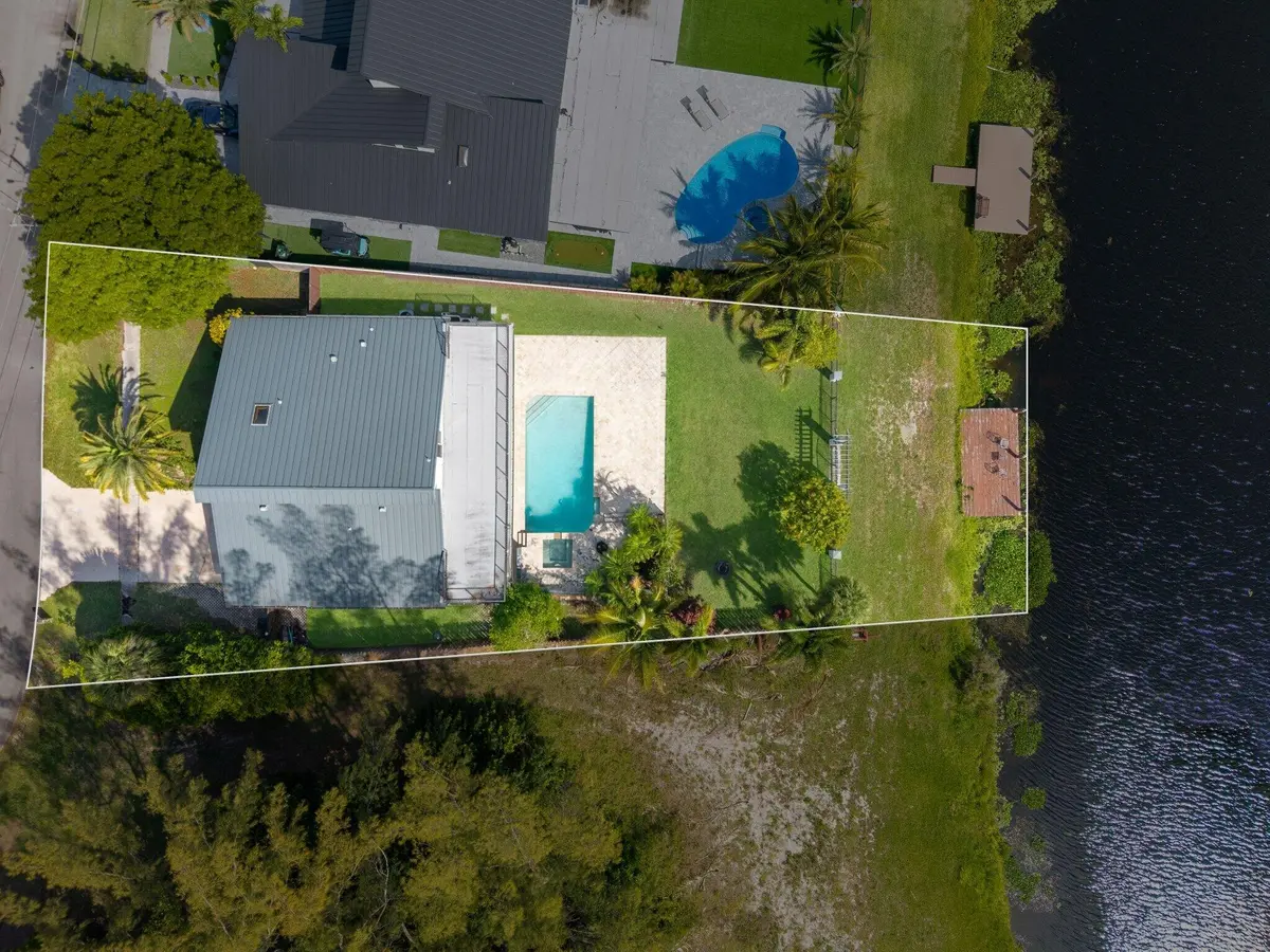 FL0582 f9ySbKLbip3ufpgCJXy8 at 33 OREGON Lane, Boca Raton