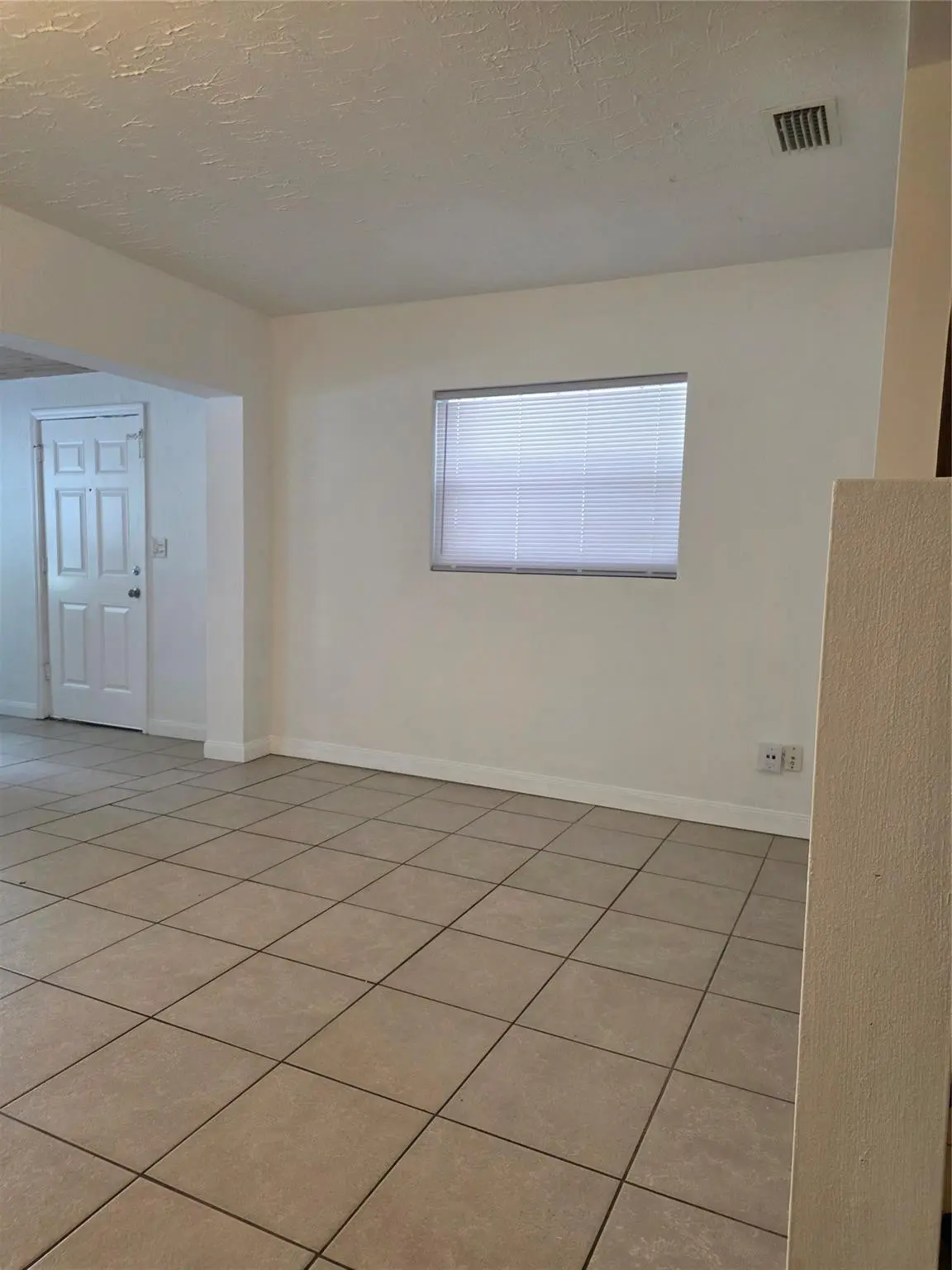 Great room at 1248 17th Place, Vero Beach