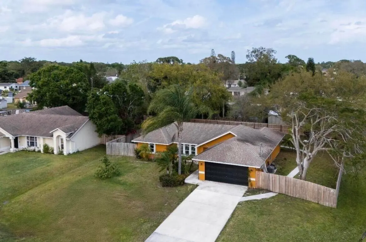 IMG_0047 at 353 NW FERRIS Drive, Port St. Lucie