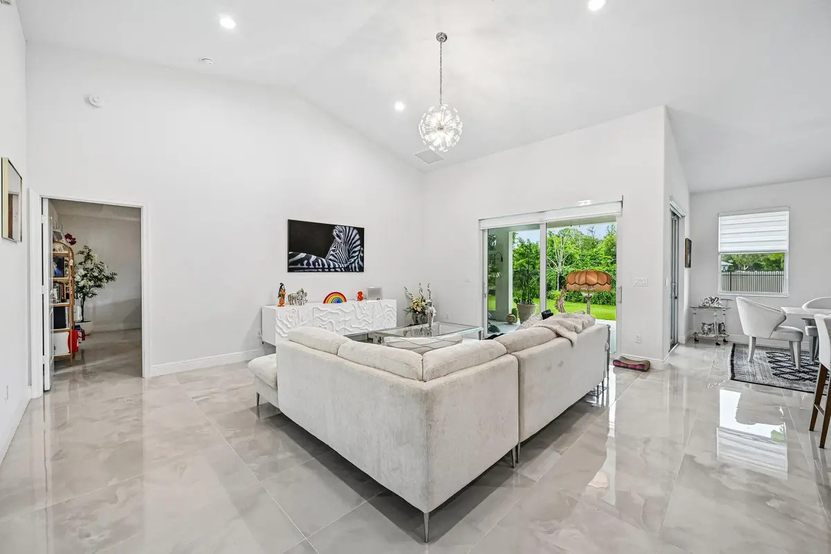 8-web-or-mls-NW Culebra Ave-S1010-008 at 5803 NW CULEBRA Avenue, Port St. Lucie