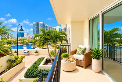 600 W Las Olas Boulevard 806S, Fort Lauderdale – Condominium for sale