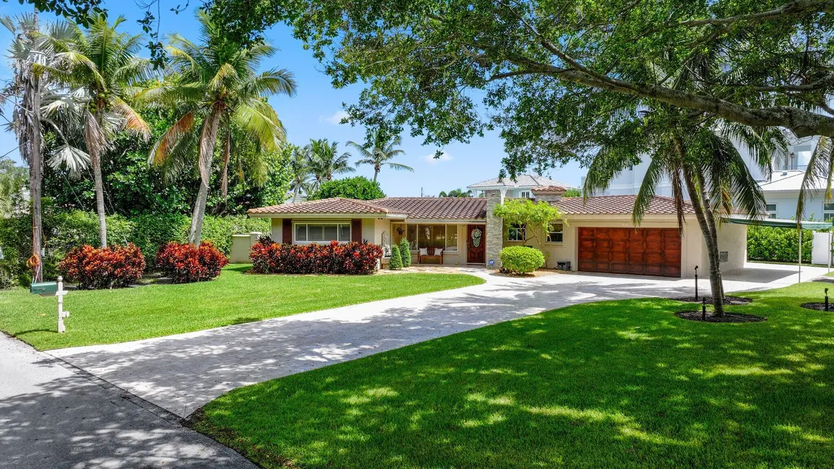910 Banyan Drive - 2.jpg-SMALL at 910 Banyan Drive, Delray Beach