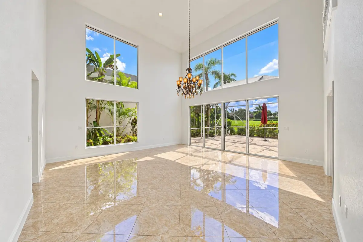 55d3c4e8-45ba-4f73-99fe-8c3dcb64f2b5 at 7756 Travelers Tree Drive, Boca Raton