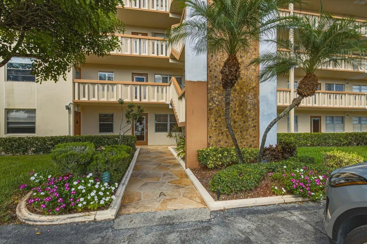 Front Door-Walk Up at 1018 NEWCASTLE A A, Boca Raton