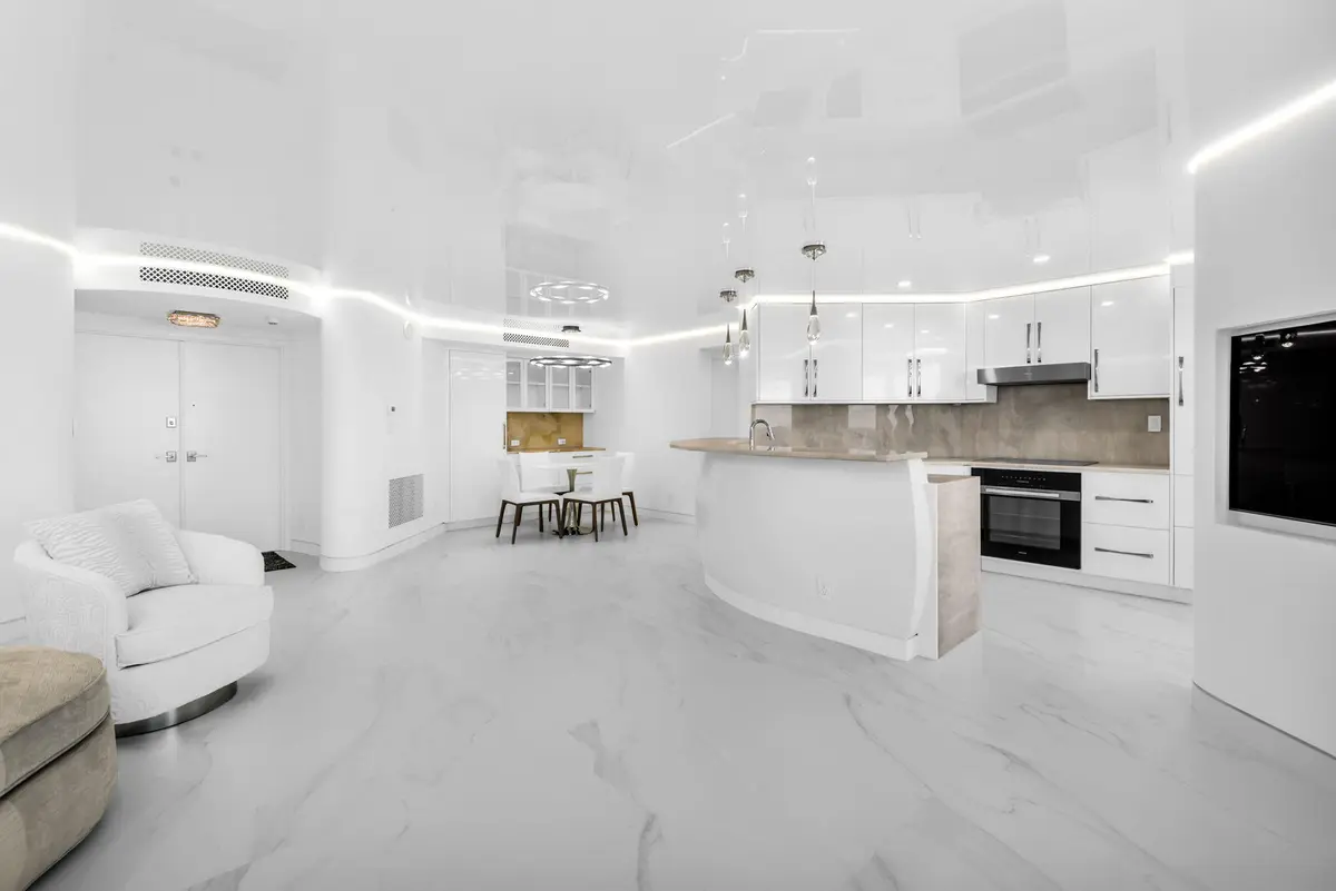 Living area at 550 S Ocean Boulevard 1205, Boca Raton