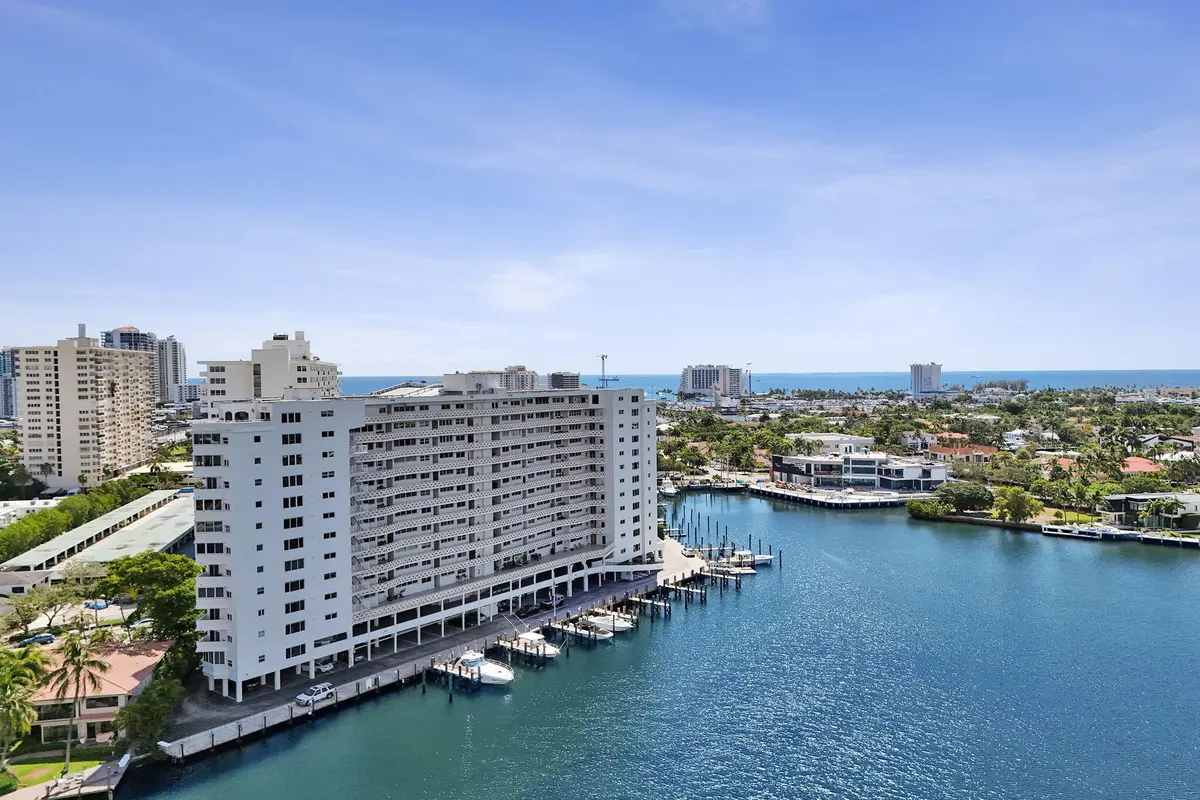 101-web-or-mls-Photo Aug 11 2026, 11 26 at 333 SUNSET Drive 207, Fort Lauderdale