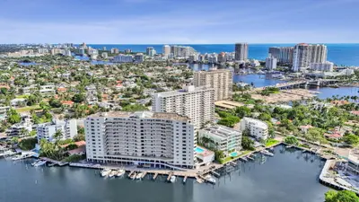 333 SUNSET Drive 207, Fort Lauderdale – Condominium for sale