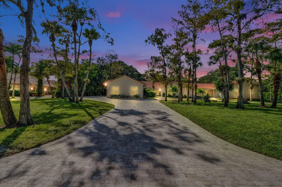 21-web-or-mls-DSC09319 (2) at 5000 NW 81st Avenue, Coral Springs